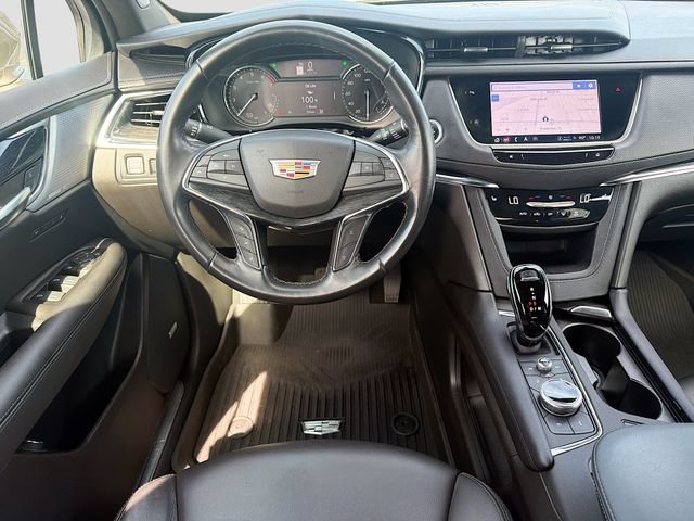 Used 2023 Cadillac XT5 Premium Luxury w/ LPO, Floor Liner Package AWD/4WD image 24