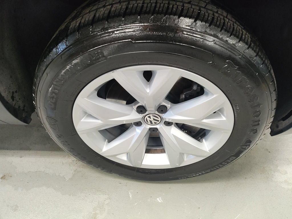 Used 2018 Volkswagen Atlas S AWD/4WD image 4