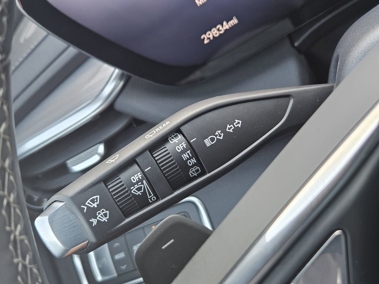 Used 2025 Buick Enclave Preferred FWD image 28