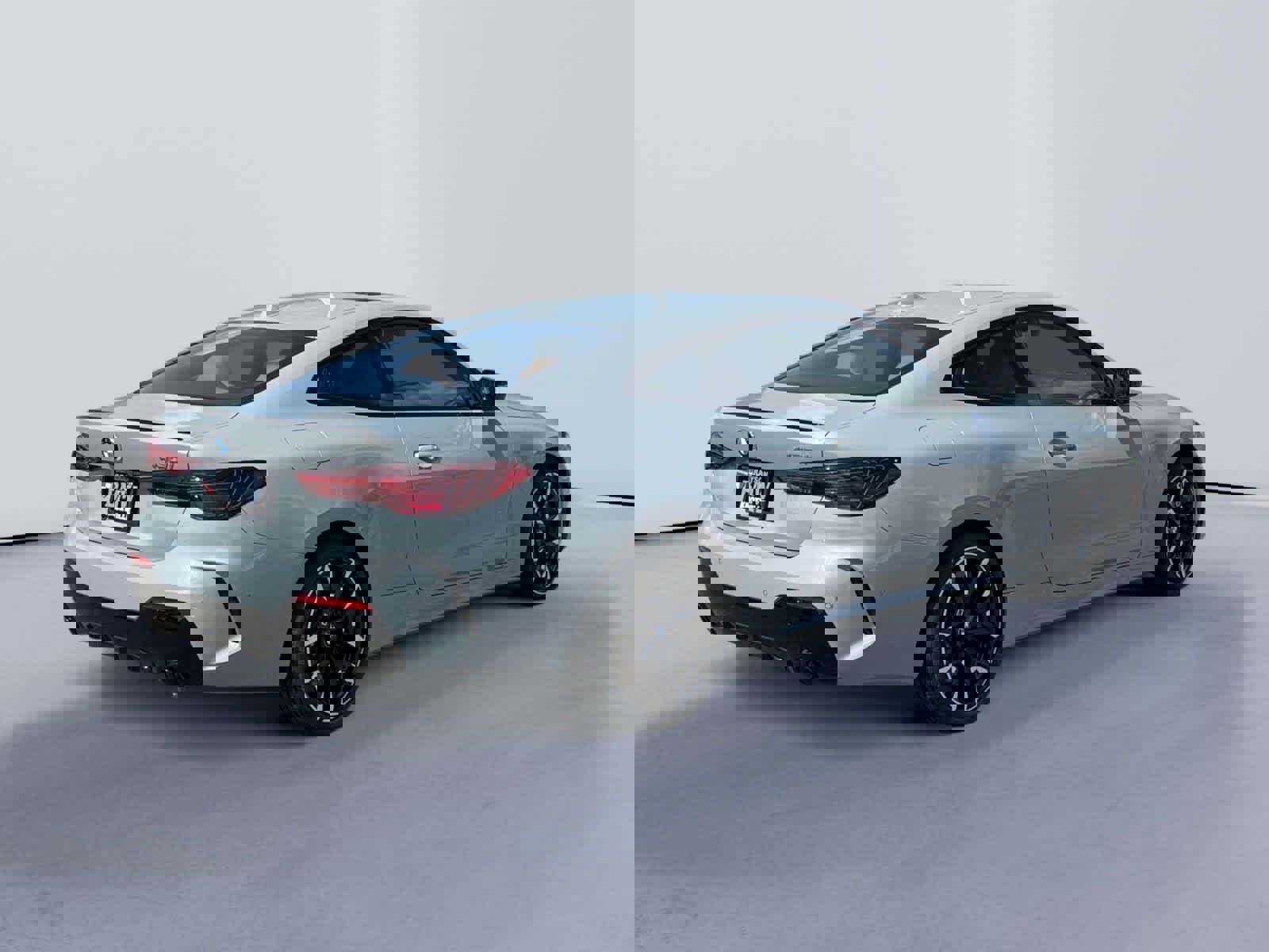 New 2026 BMW 430i xDrive Coupe w/ M Sport Package image 3