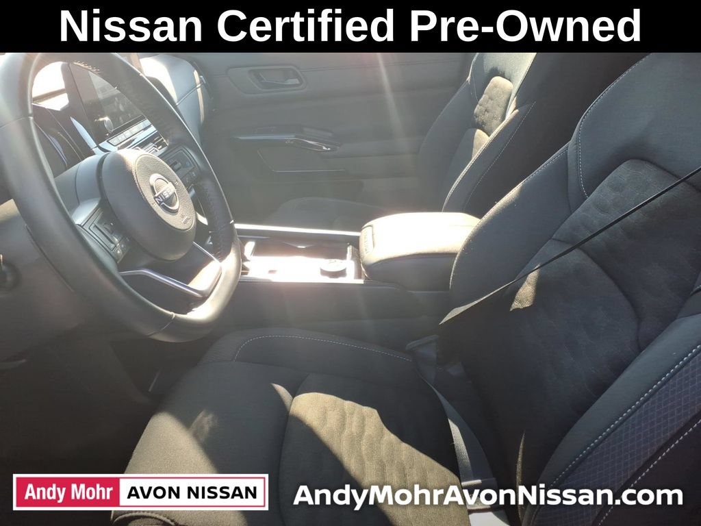 Certified 2025 Nissan Pathfinder SV AWD/4WD image 16