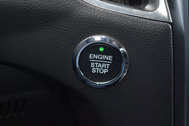 Used 2024 Ford Edge Titanium image 22