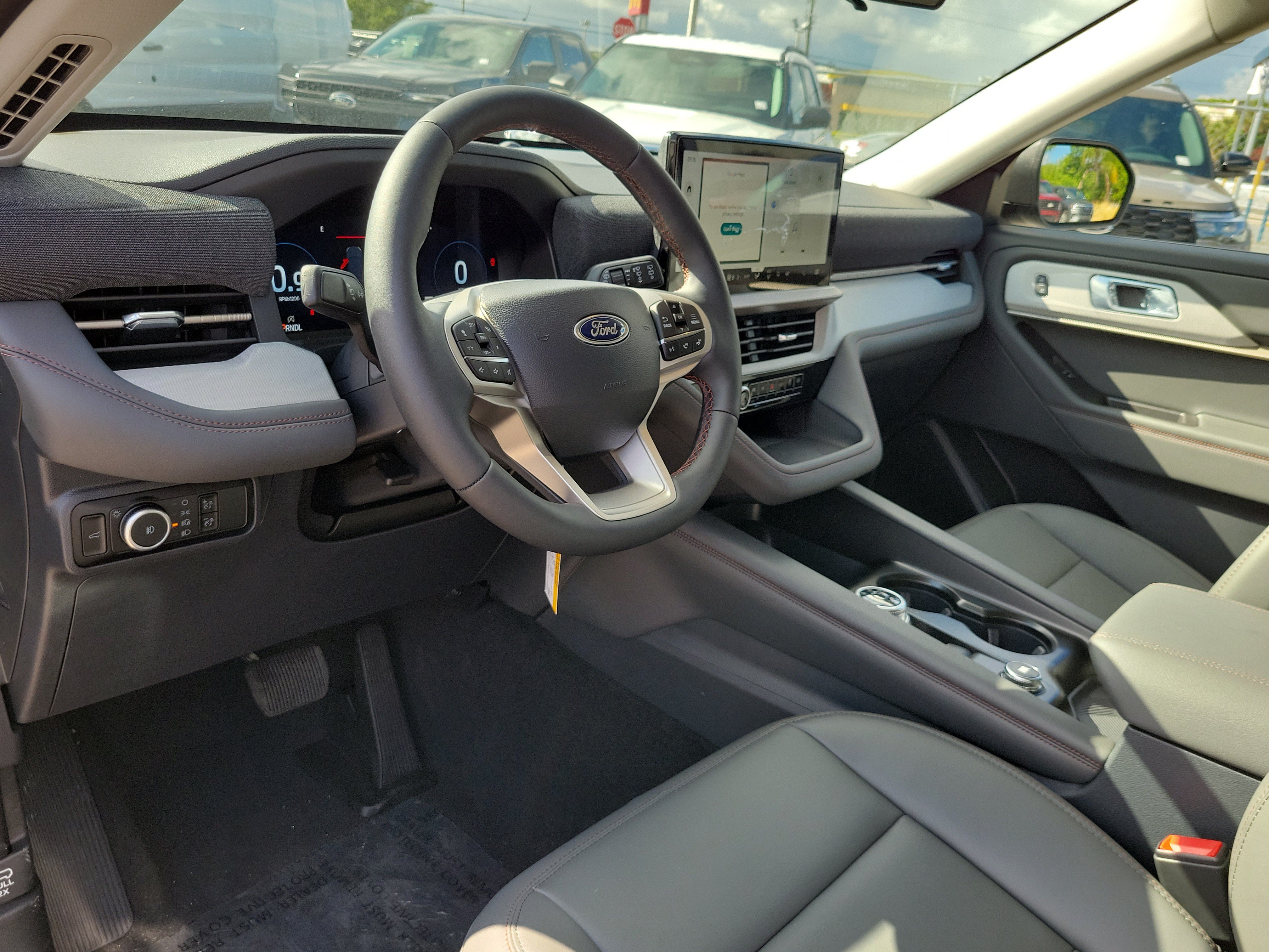 New 2026 Ford Explorer Active w/ Active Comfort Package RWD image 9