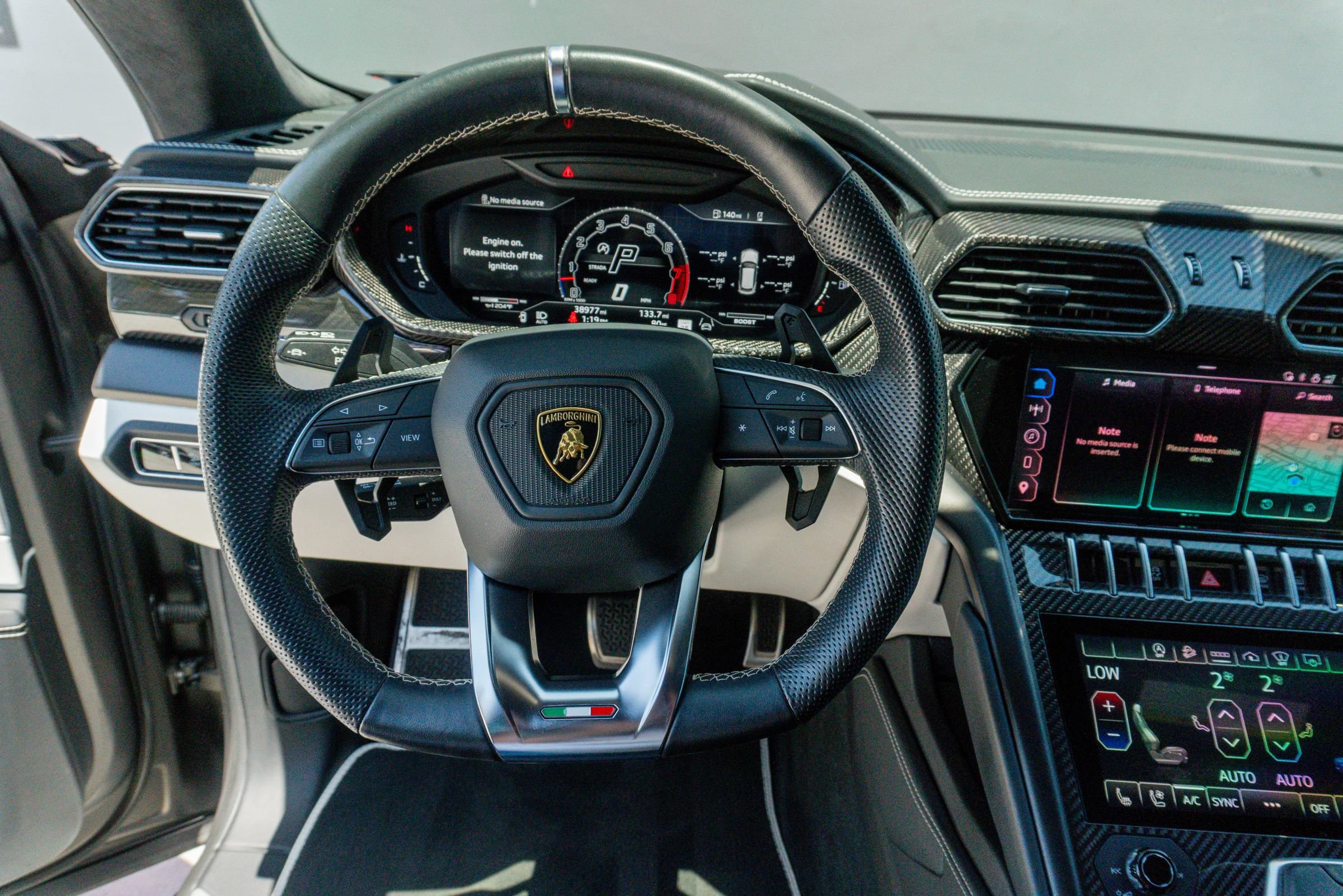 Used 2023 Lamborghini Urus S AWD/4WD image 69