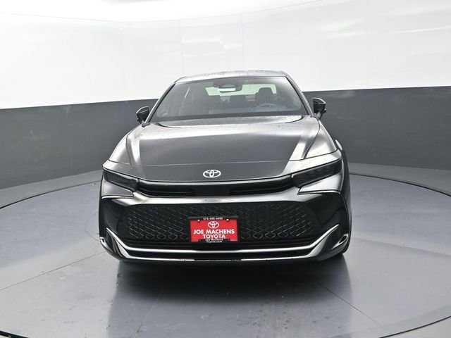 New 2026 Toyota Crown Platinum image 2