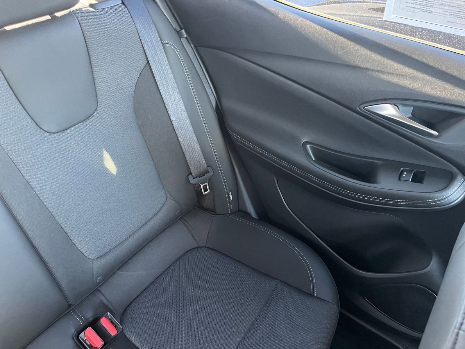 Used 2025 Buick Encore GX Preferred FWD image 36