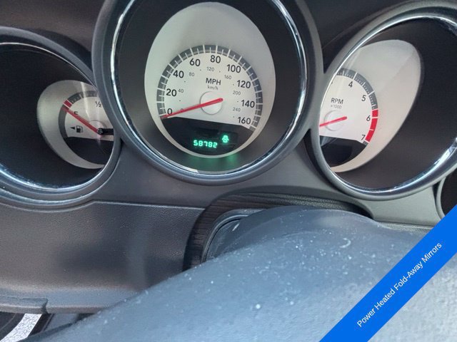 Used 2010 Dodge Challenger R/T RWD image 11