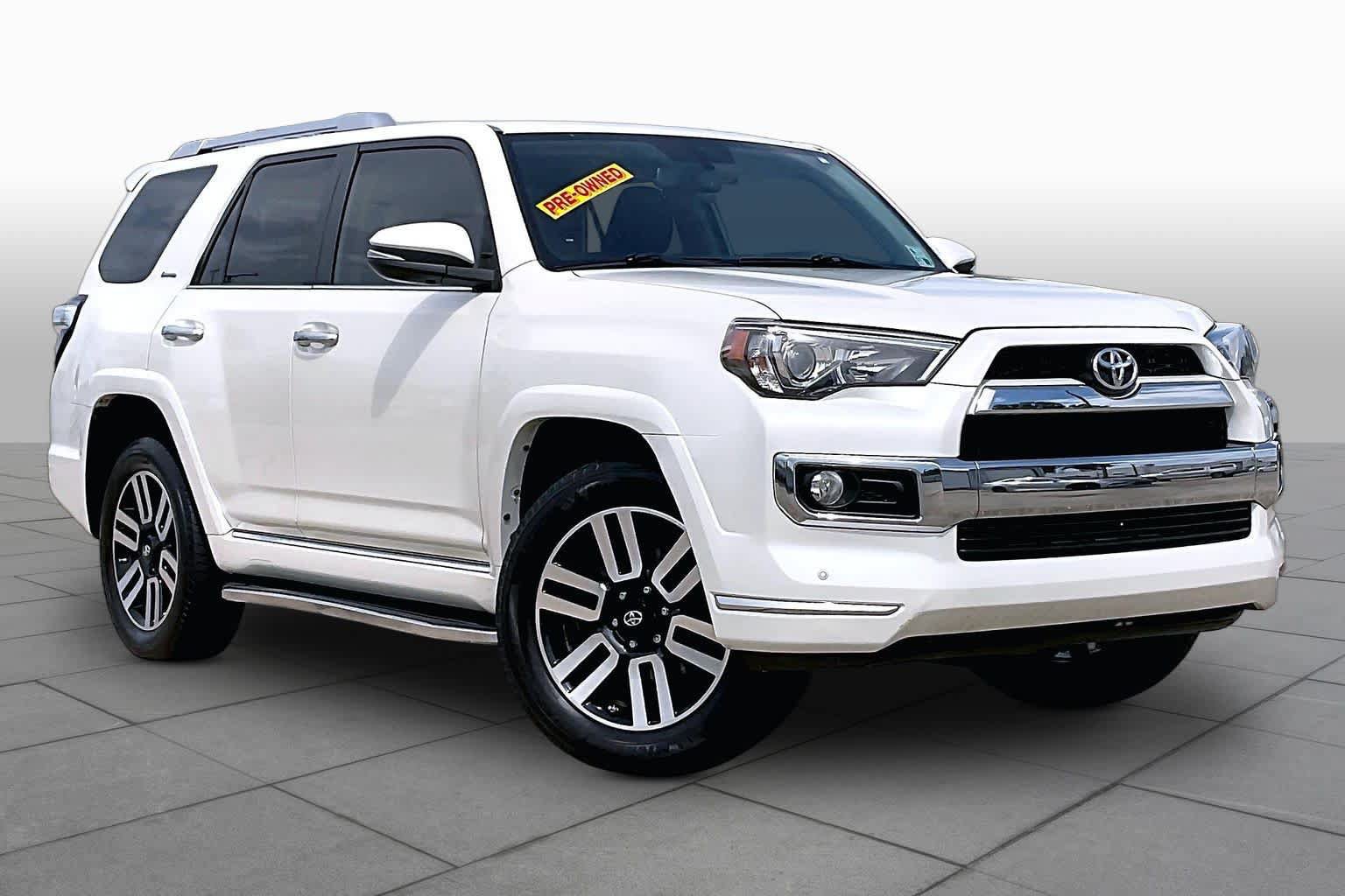 Used 2018 Toyota 4Runner Limited AWD/4WD image 2