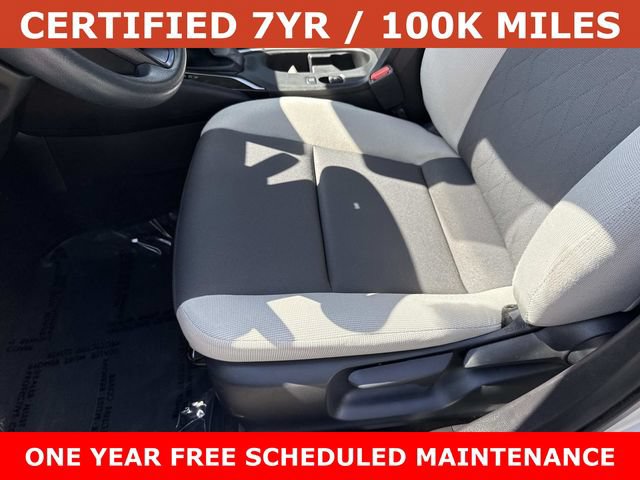 Used 2025 Toyota Corolla LE FWD image 15