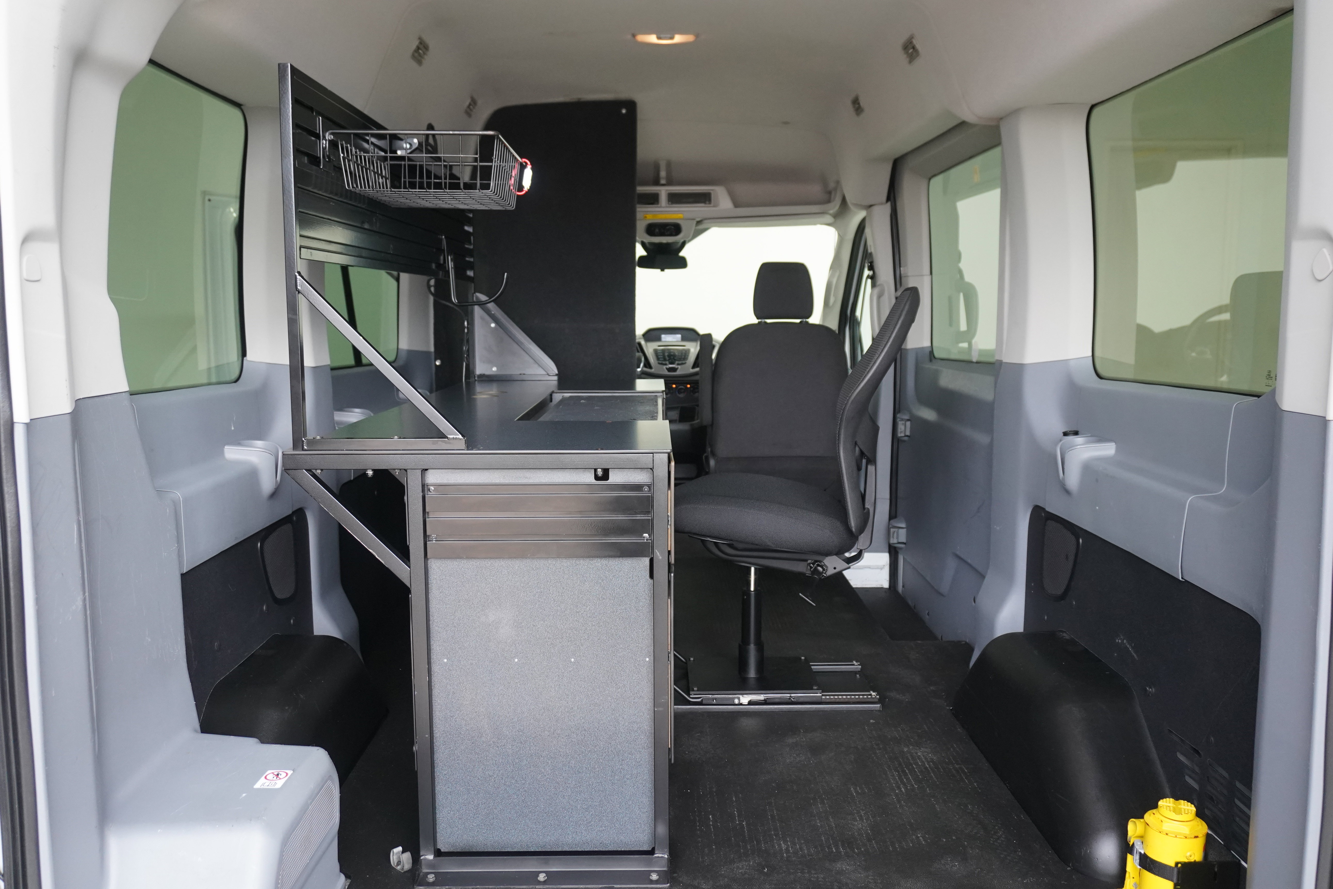 Used 2016 Ford Transit 150 XLT image 22