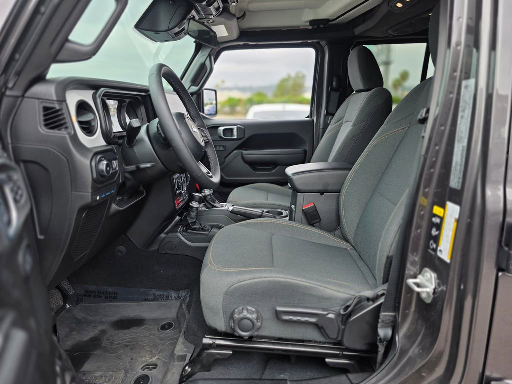 Used 2025 Jeep Wrangler Unlimited Sport S 4xe AWD/4WD image 14