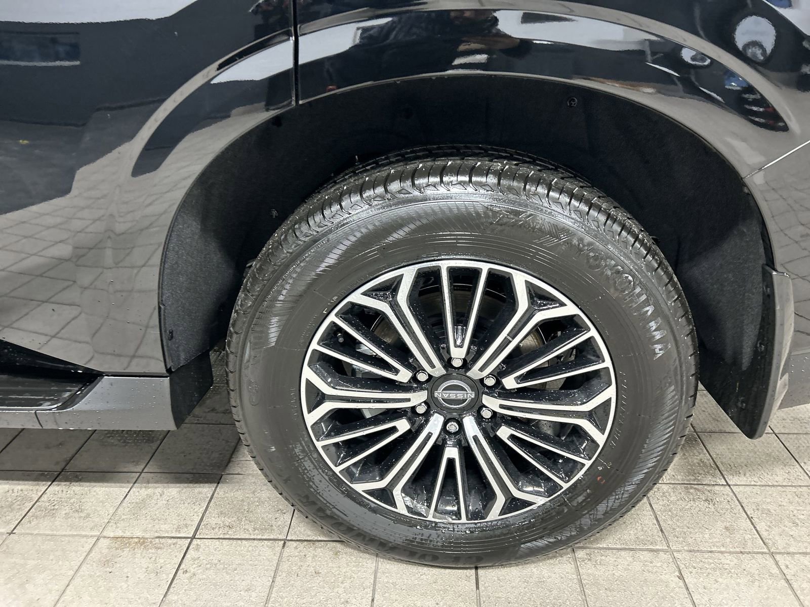 New 2026 Nissan Armada SL w/ Captain's Chari Seat Package image 13