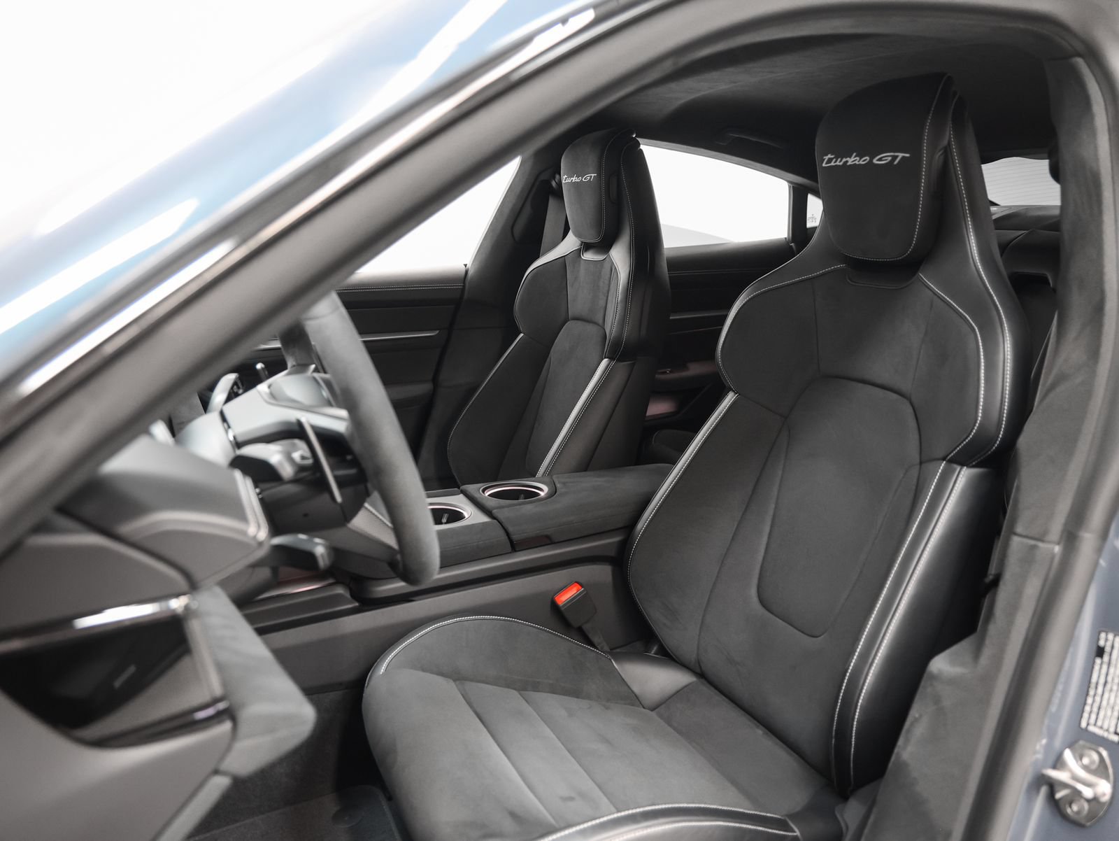Certified 2025 Porsche Taycan Turbo GT AWD/4WD image 56