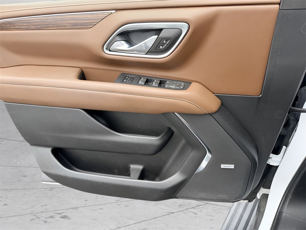 Used 2023 Chevrolet Tahoe High Country w/ Advanced Technology Package image 22