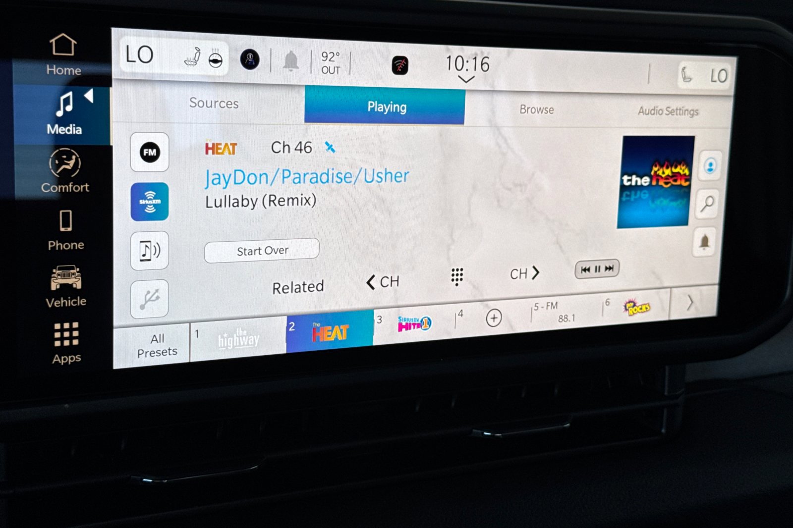 New 2026 Jeep Gladiator Sport image 16