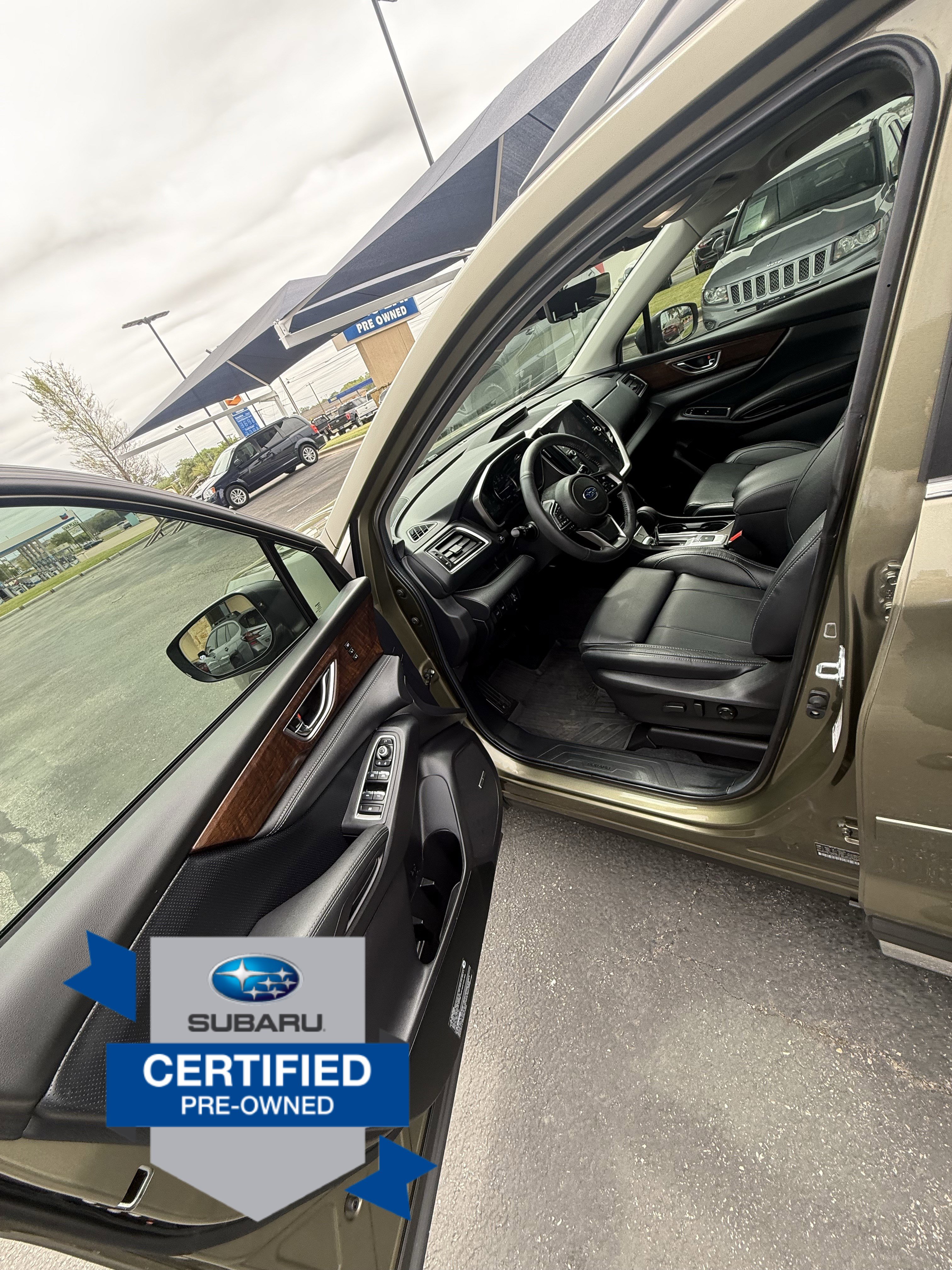 Used 2025 Subaru Ascent Touring AWD/4WD image 20