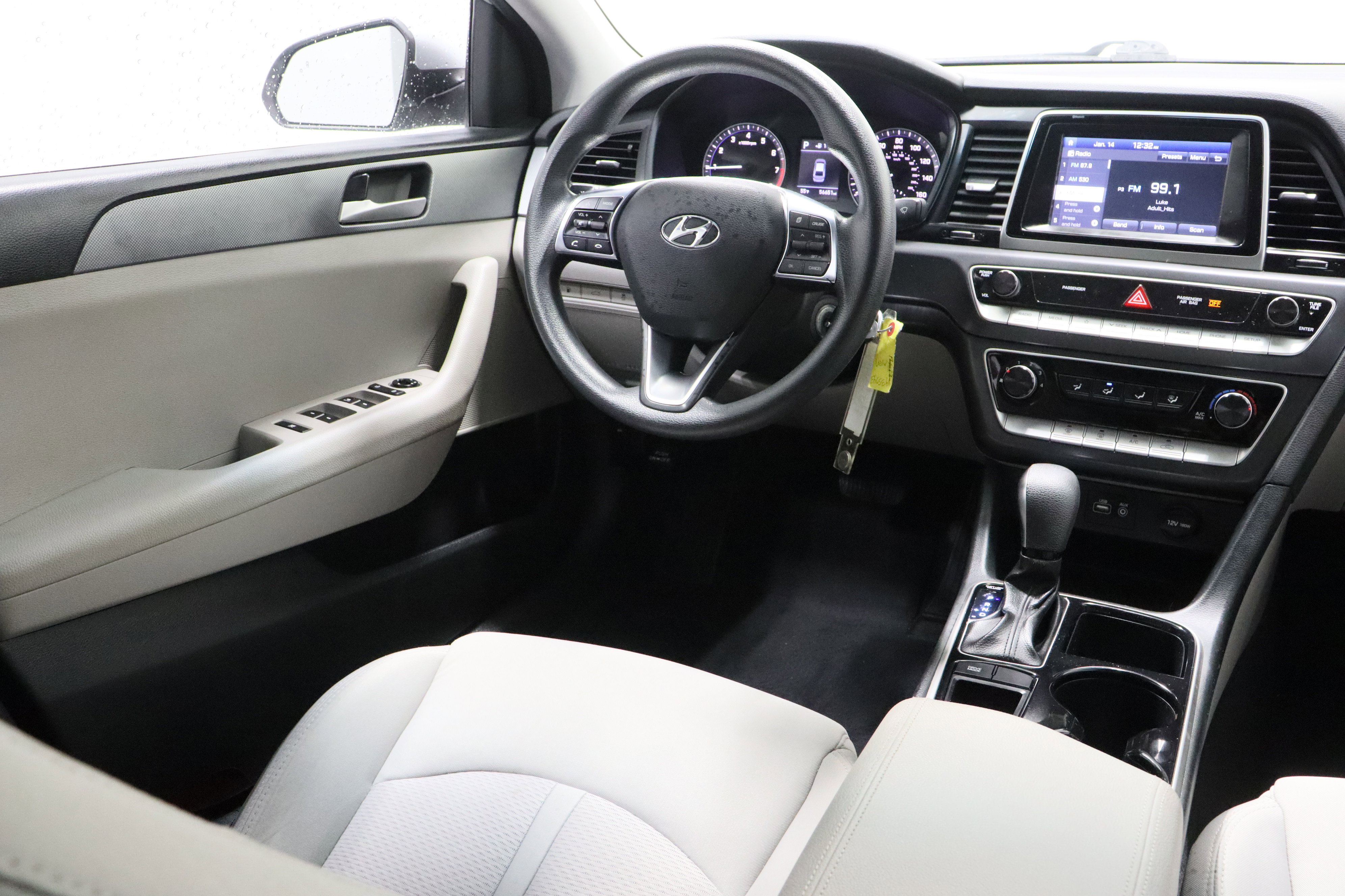 Used 2018 Hyundai Sonata SE image 28