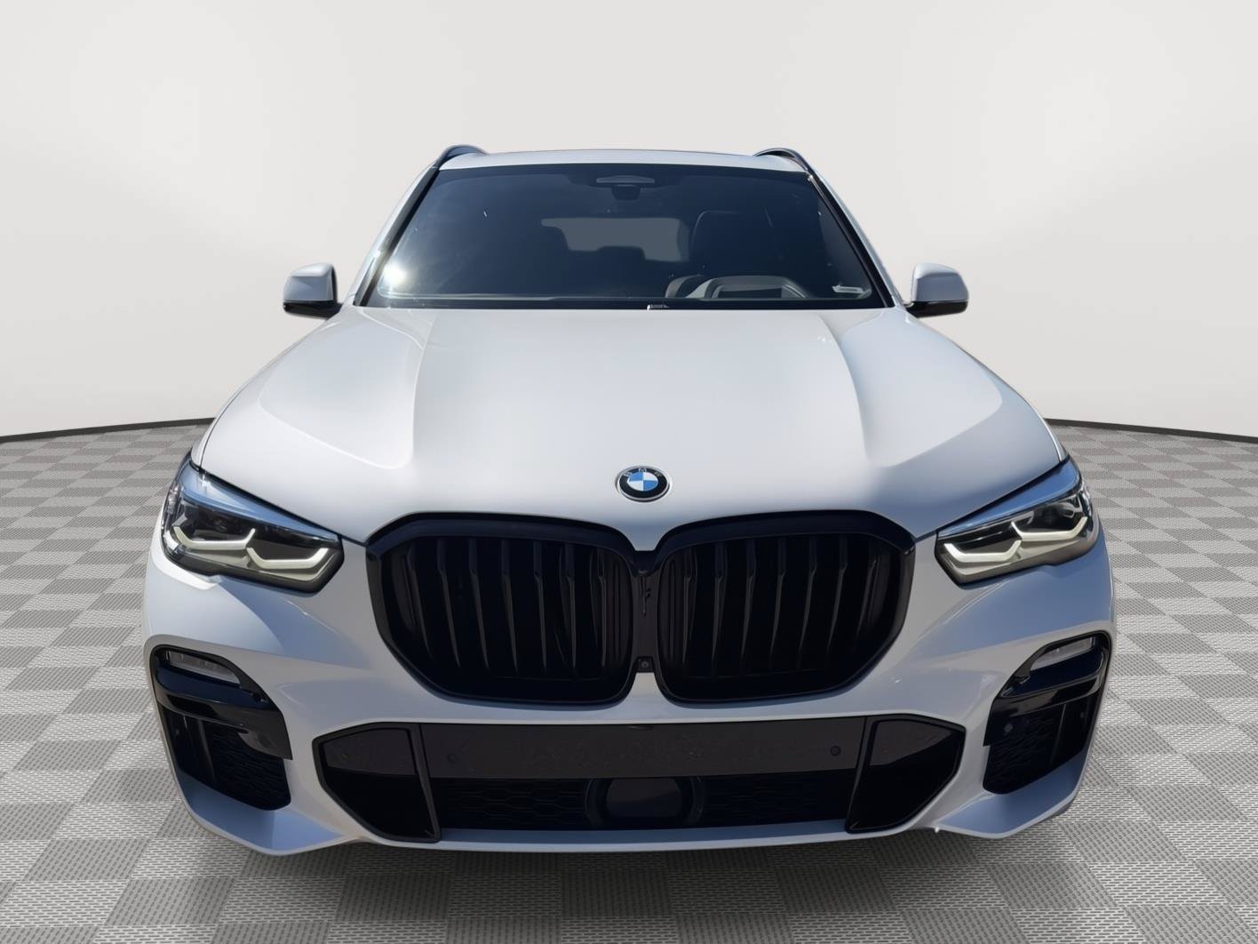 Used 2021 BMW X5 M50i w/ Dynamic Handling Package AWD/4WD image 2
