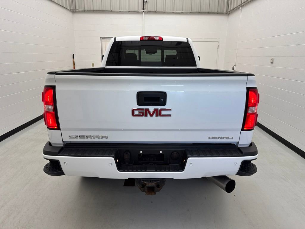 Used 2017 GMC Sierra 2500 Denali w/ Duramax Plus Package AWD/4WD image 5