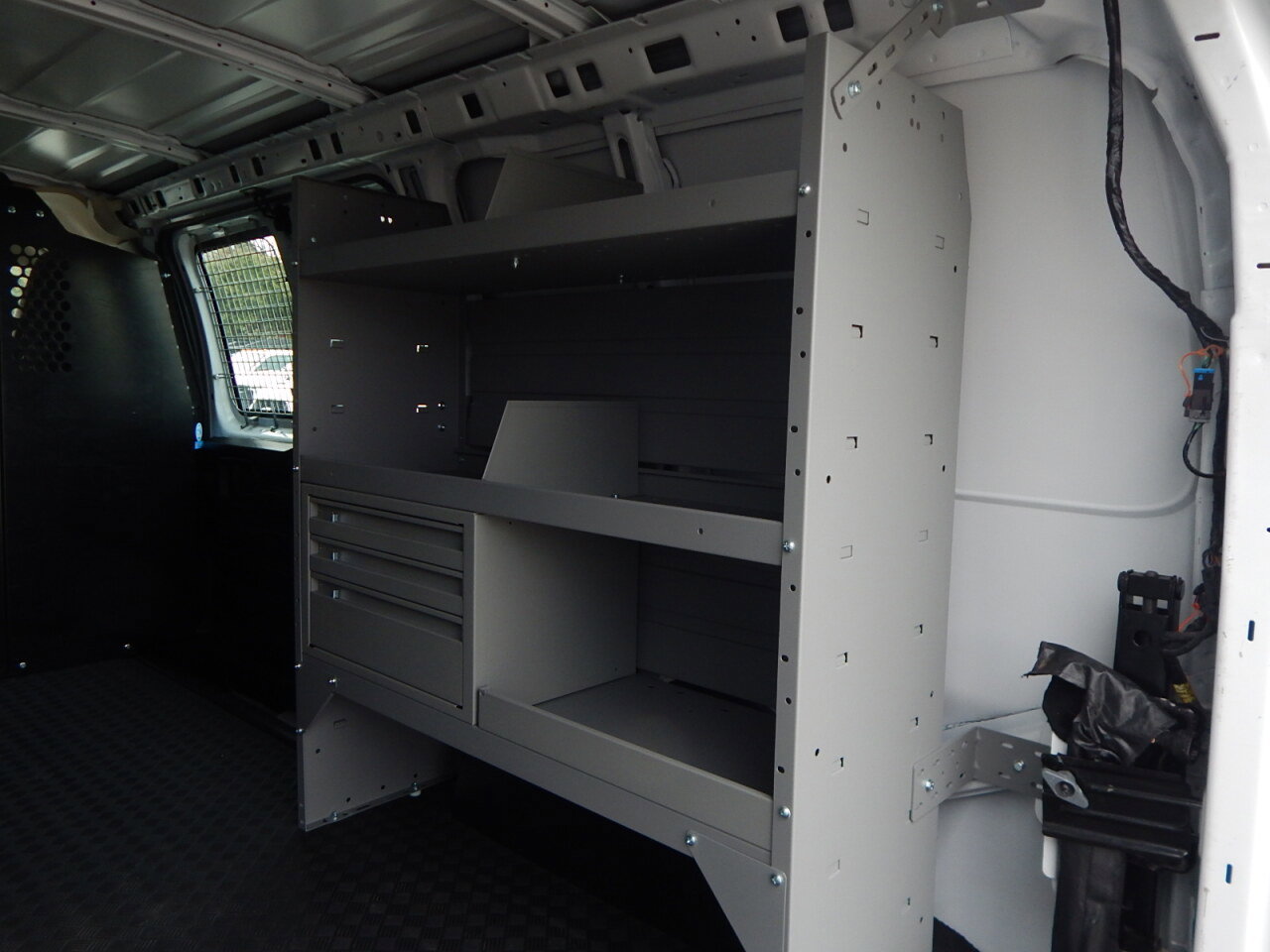 Used 2024 Chevrolet Express 2500 w/ Driver Convenience Package image 4