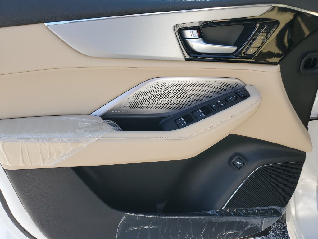 New 2026 Acura MDX w/ Technology Package FWD image 18