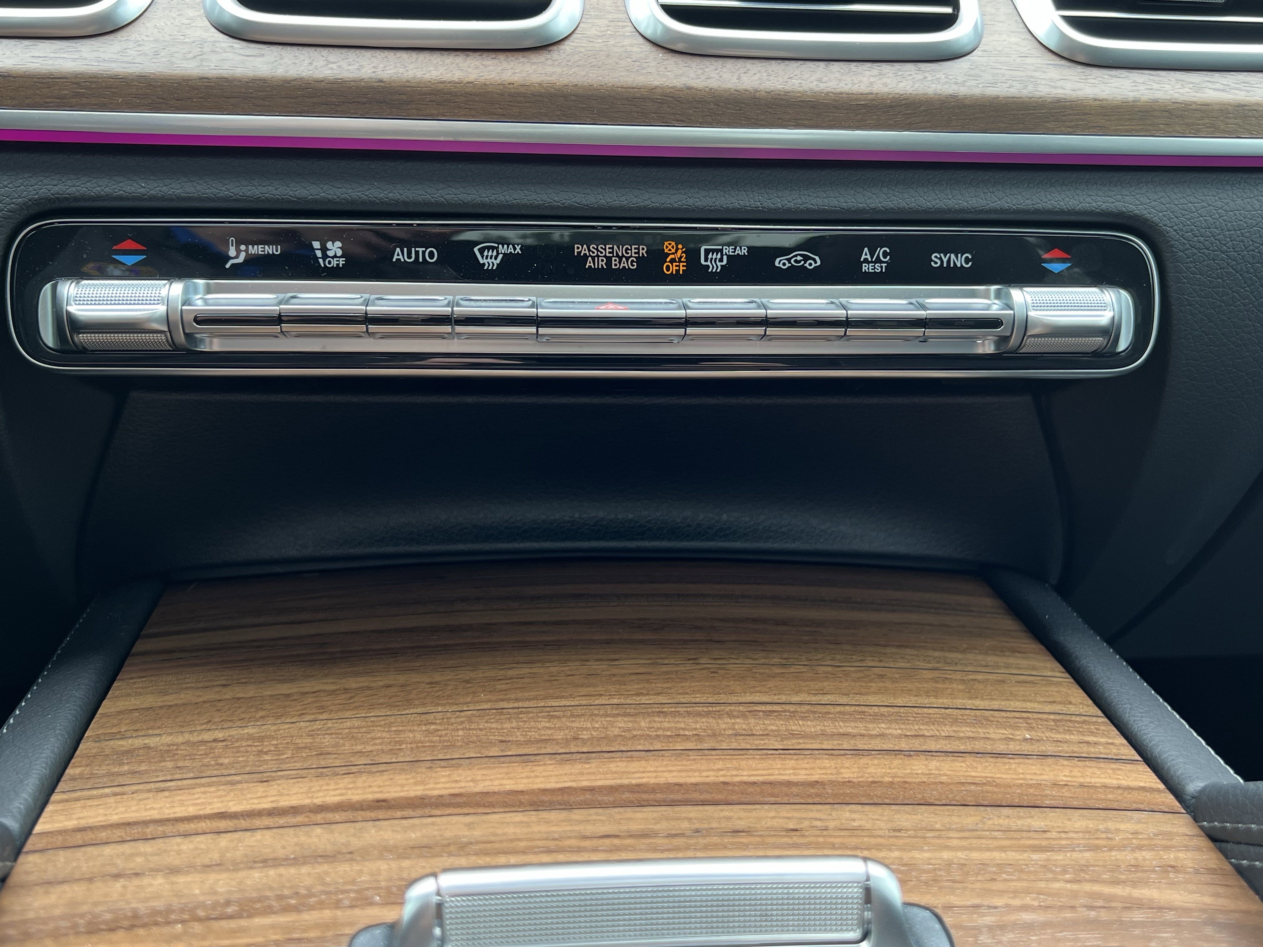 Certified 2025 Mercedes-Benz GLE 350 4MATIC image 30