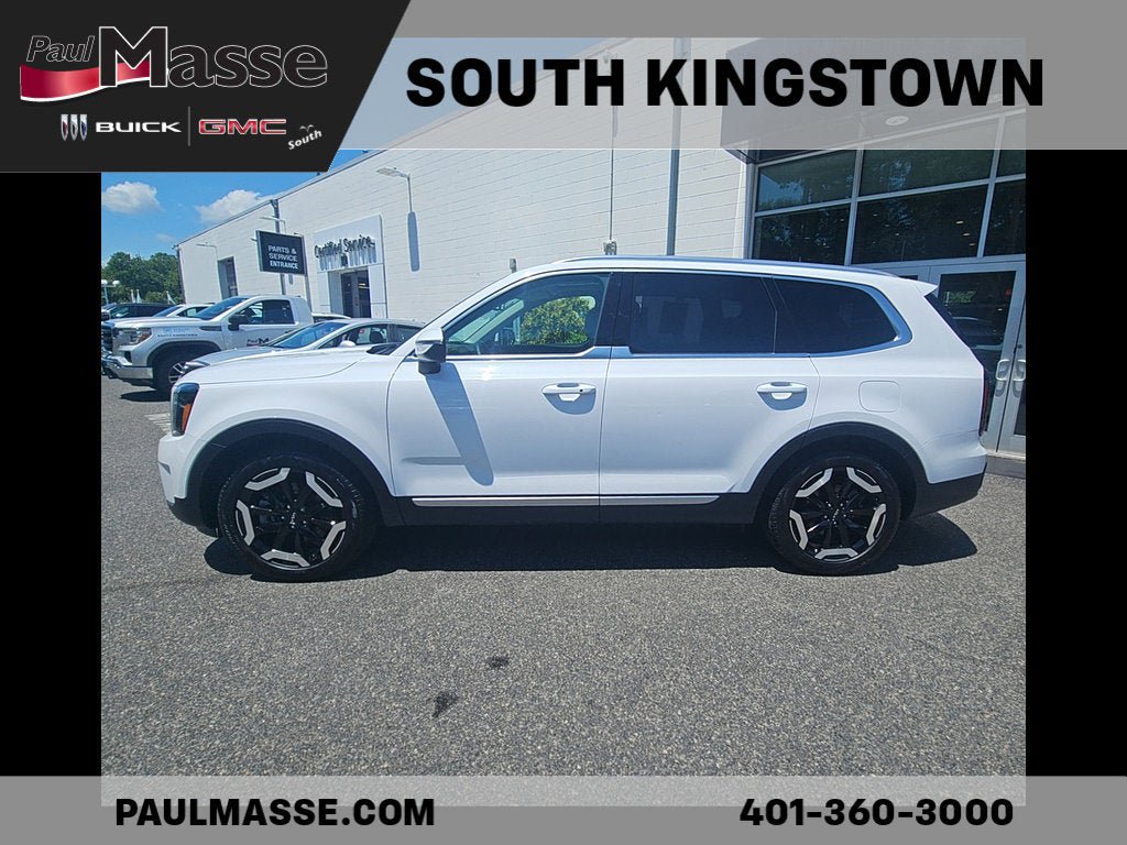 Used 2024 Kia Telluride EX w/ EX Captain's Chair Package AWD/4WD image 4