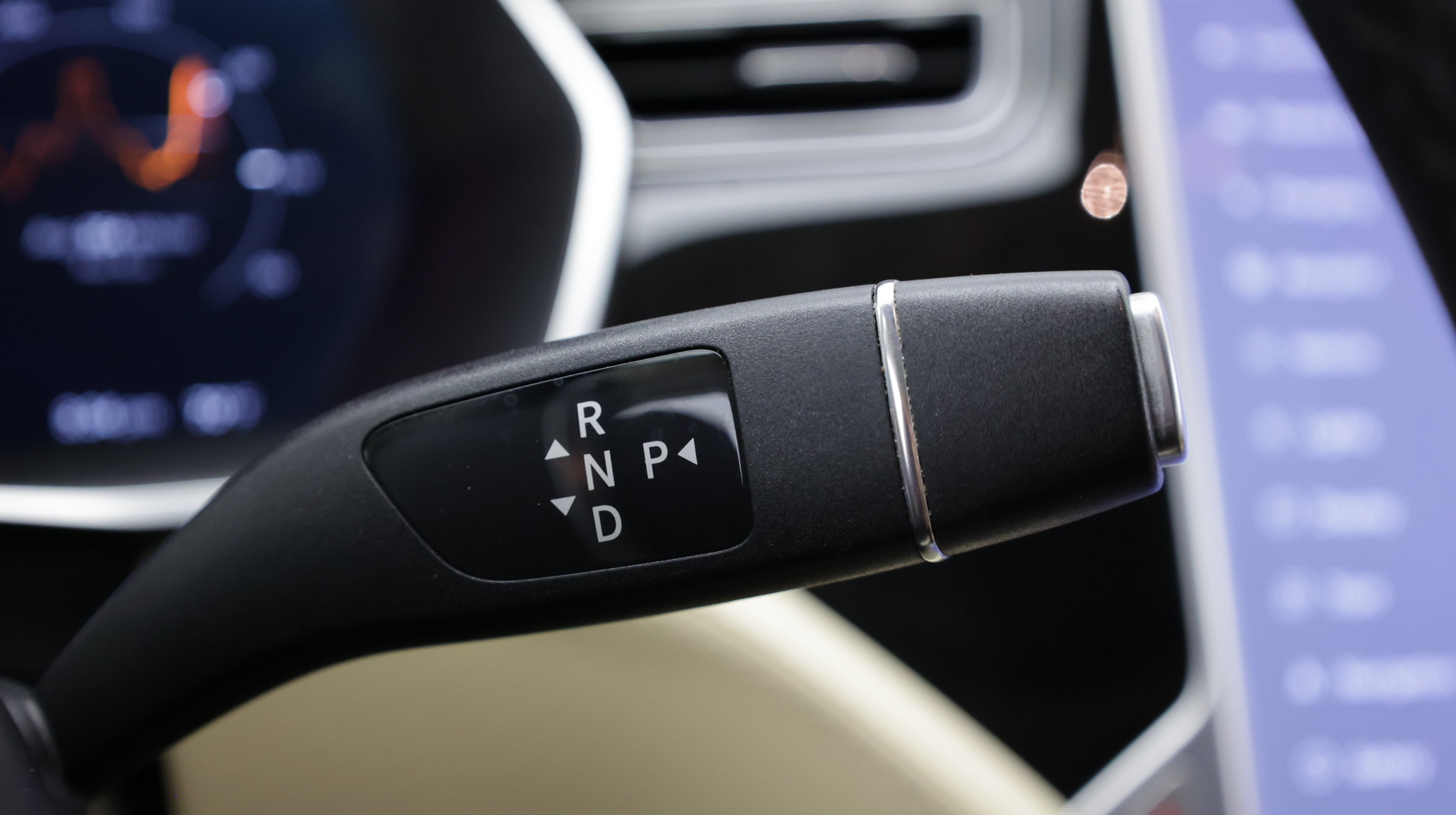 Used 2016 Tesla Model S 70 RWD image 19