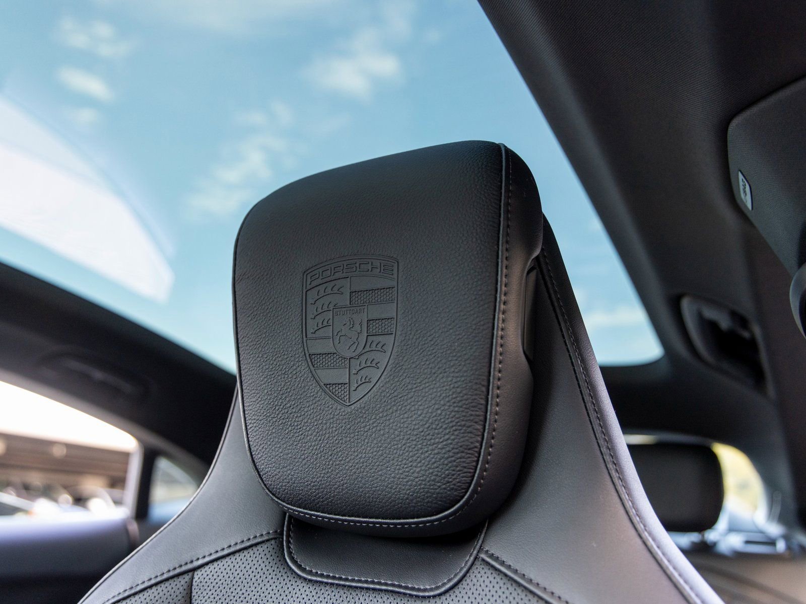 New 2026 Porsche Taycan AWD/4WD image 28