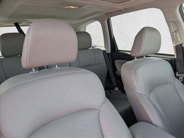 Used 2017 Subaru Forester 2.5i Limited image 13