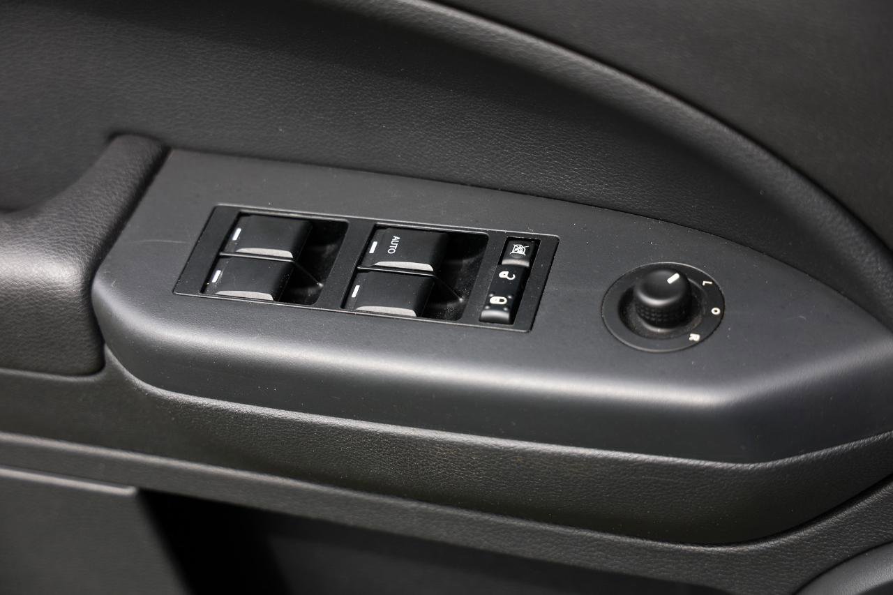 Used 2011 Dodge Caliber Heat w/ Security Group FWD image 37