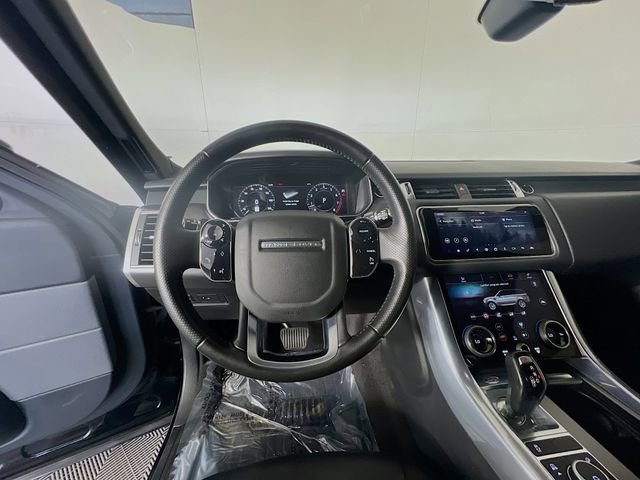 Used 2019 Land Rover Range Rover Sport SE image 14