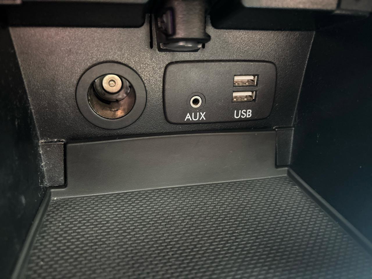 Used 2017 Subaru Outback 2.5i Limited image 23