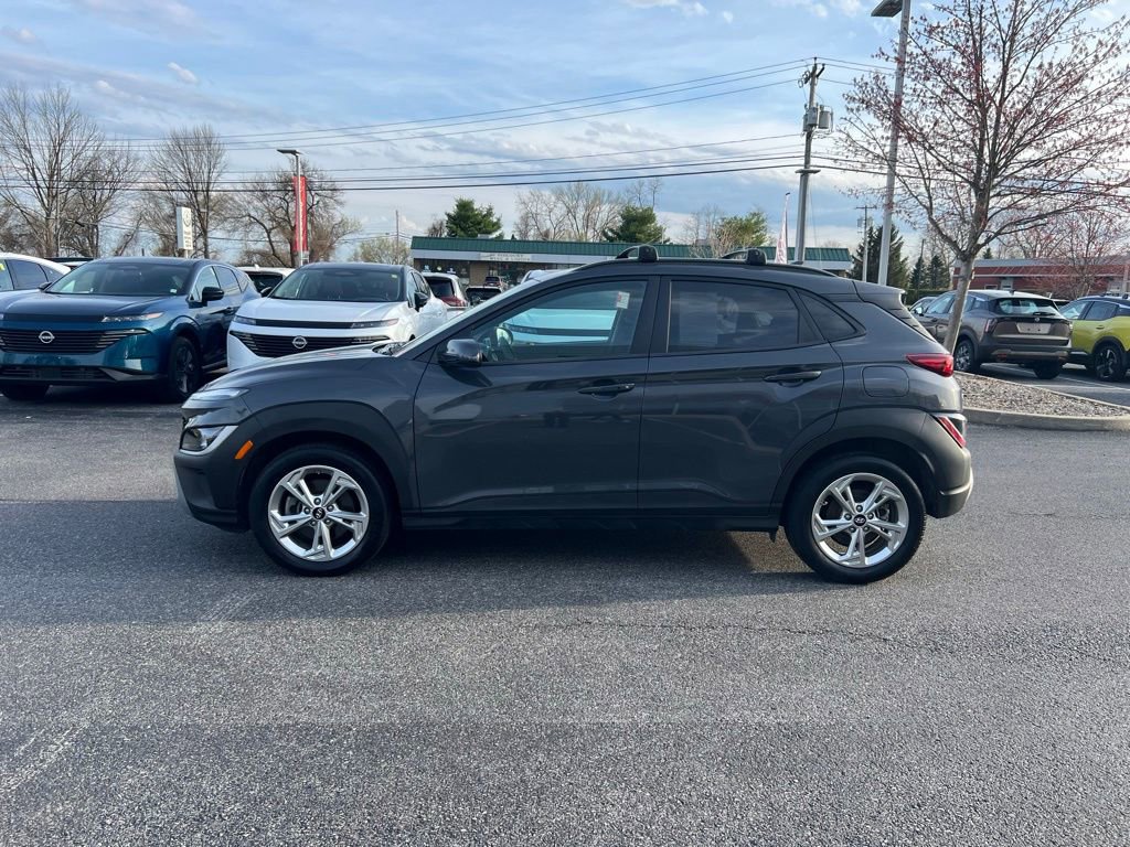 Used 2023 Hyundai Kona SEL w/ Cargo Package AWD/4WD image 7