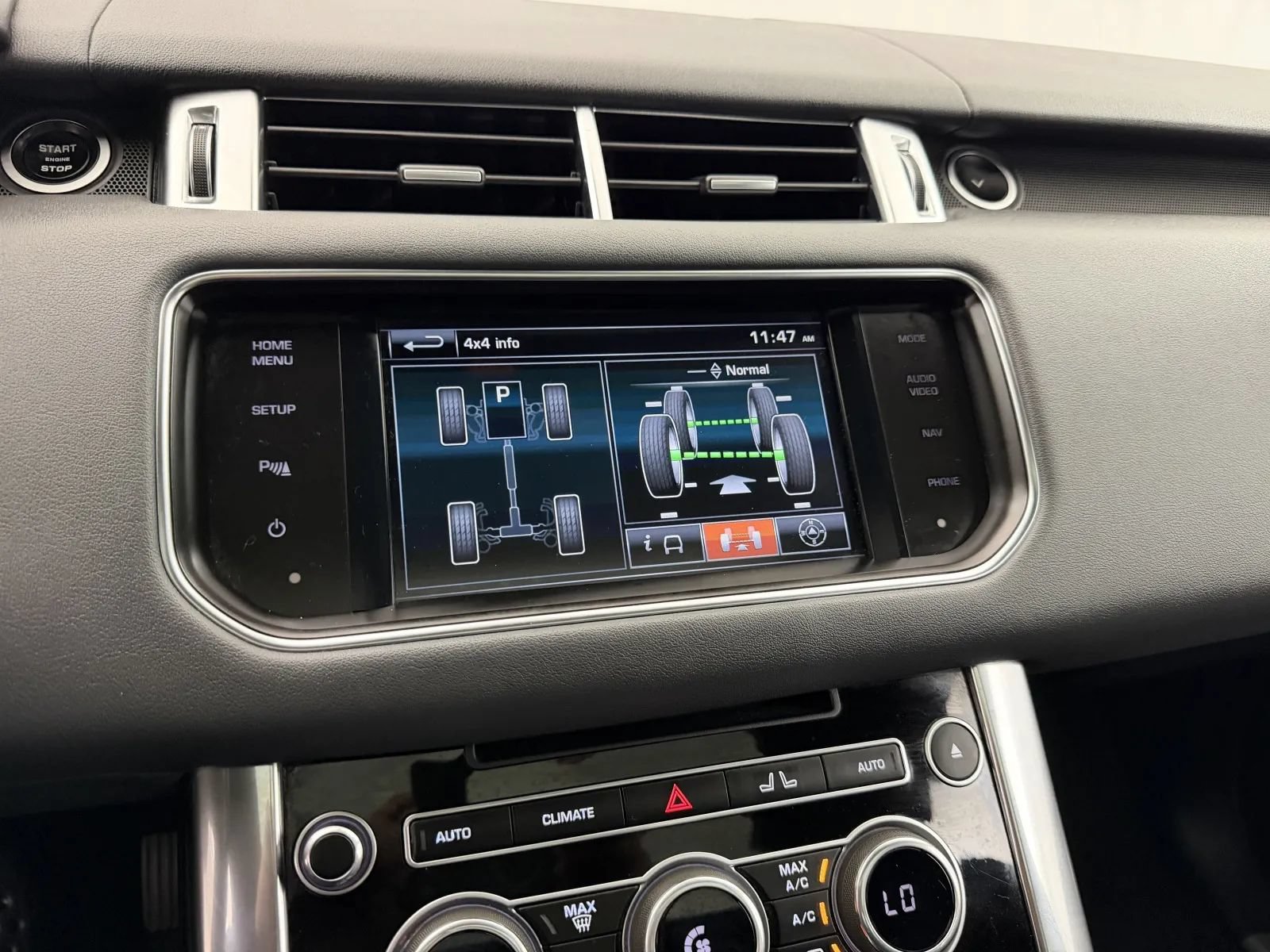 Used 2014 Land Rover Range Rover Sport HSE AWD/4WD image 19