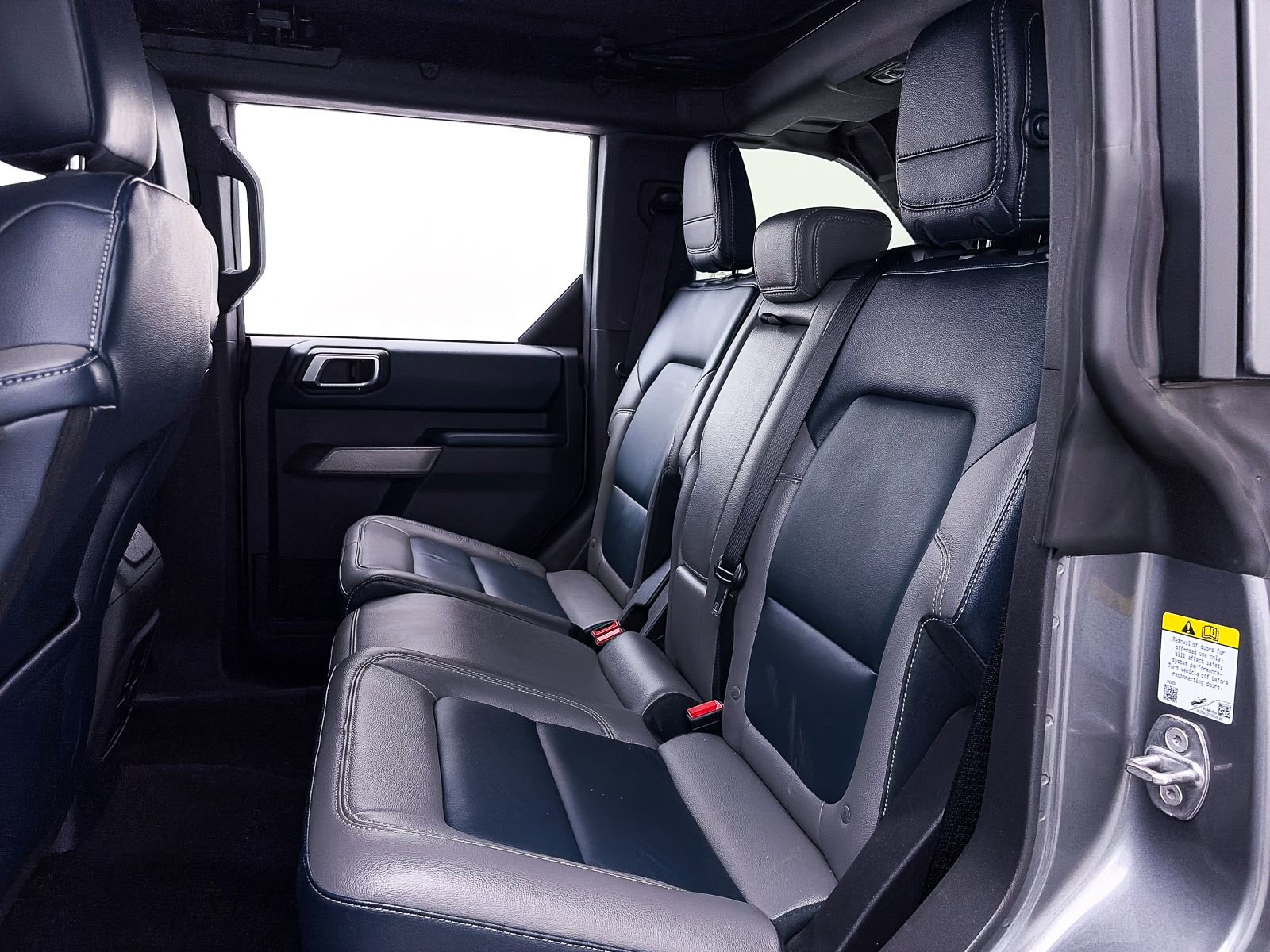 Used 2023 Ford Bronco Outer Banks image 40