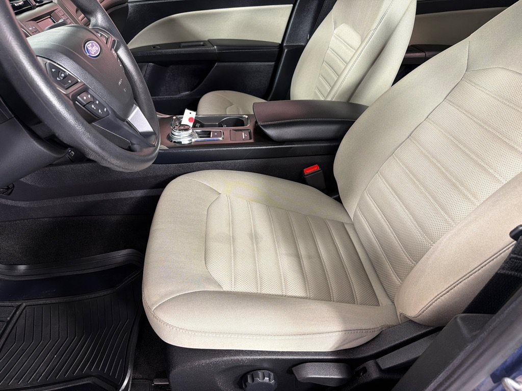 Used 2019 Ford Fusion S FWD image 12