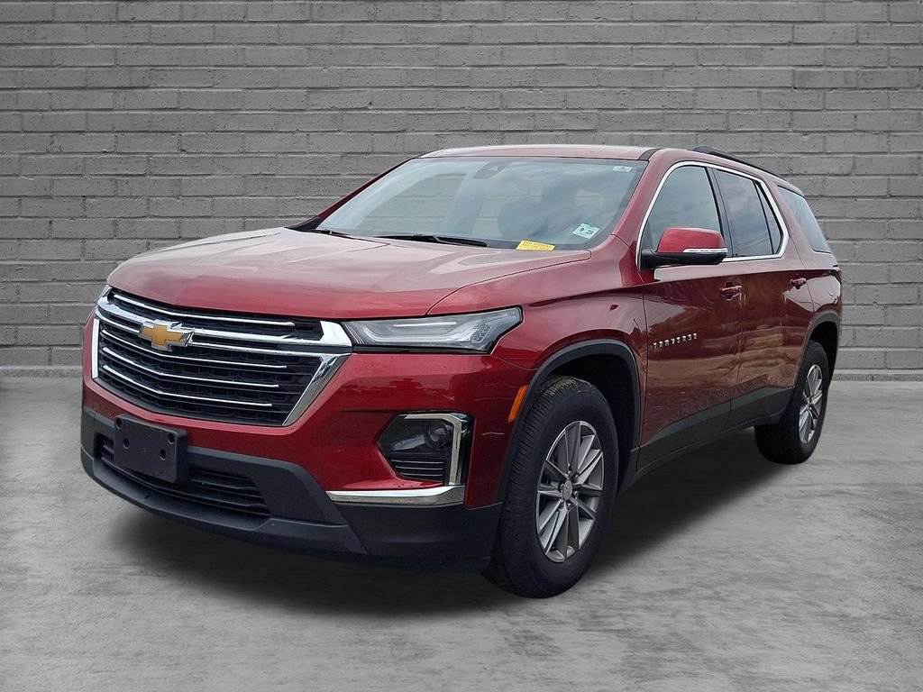 Used 2023 Chevrolet Traverse LT FWD image 4