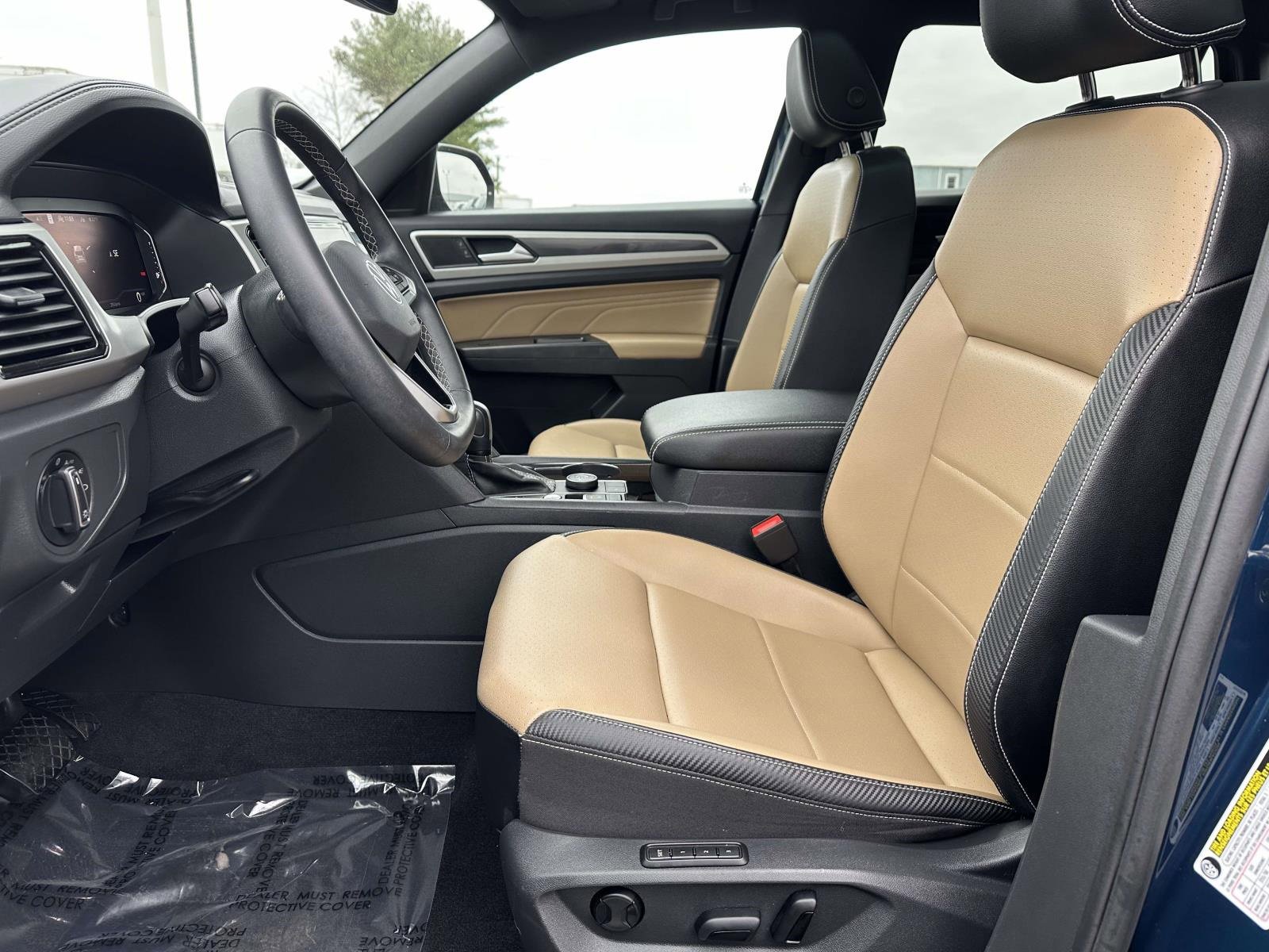 Used 2023 Volkswagen Atlas Cross Sport SEL image 22