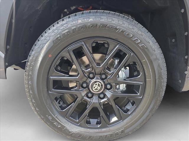 New 2025 Toyota Tundra Limited image 7