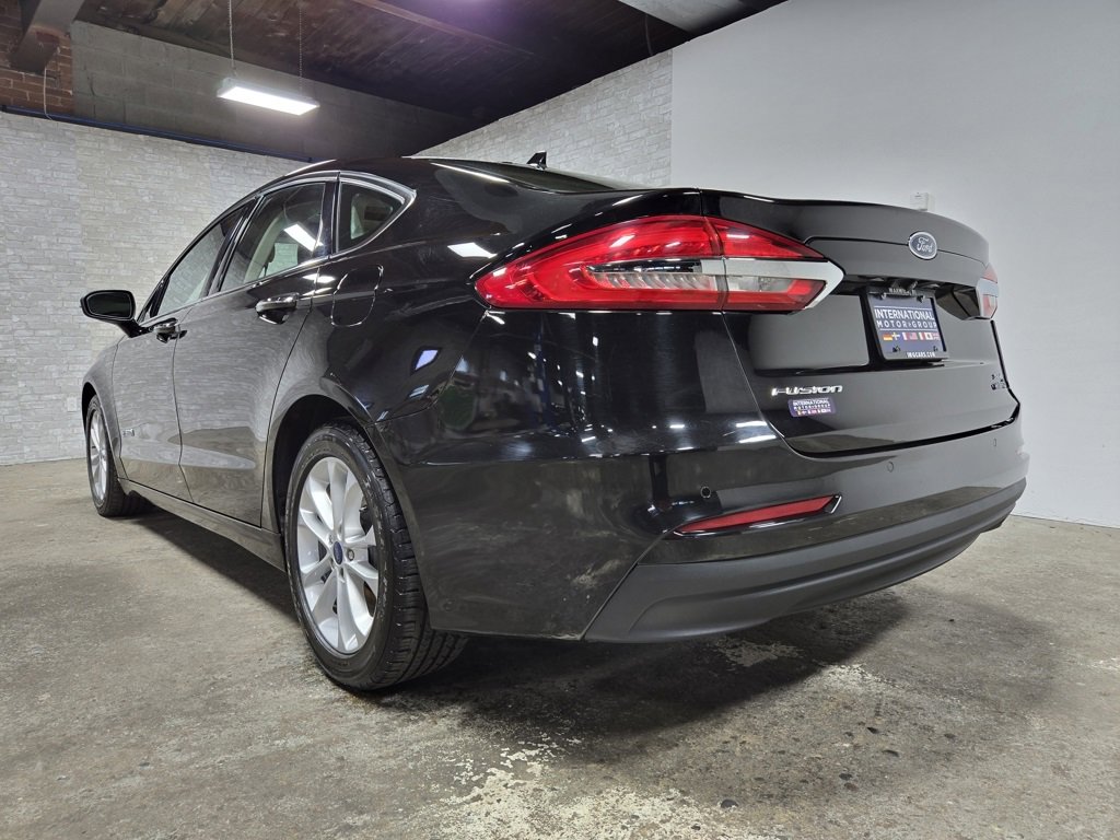 Used 2019 Ford Fusion SEL image 41