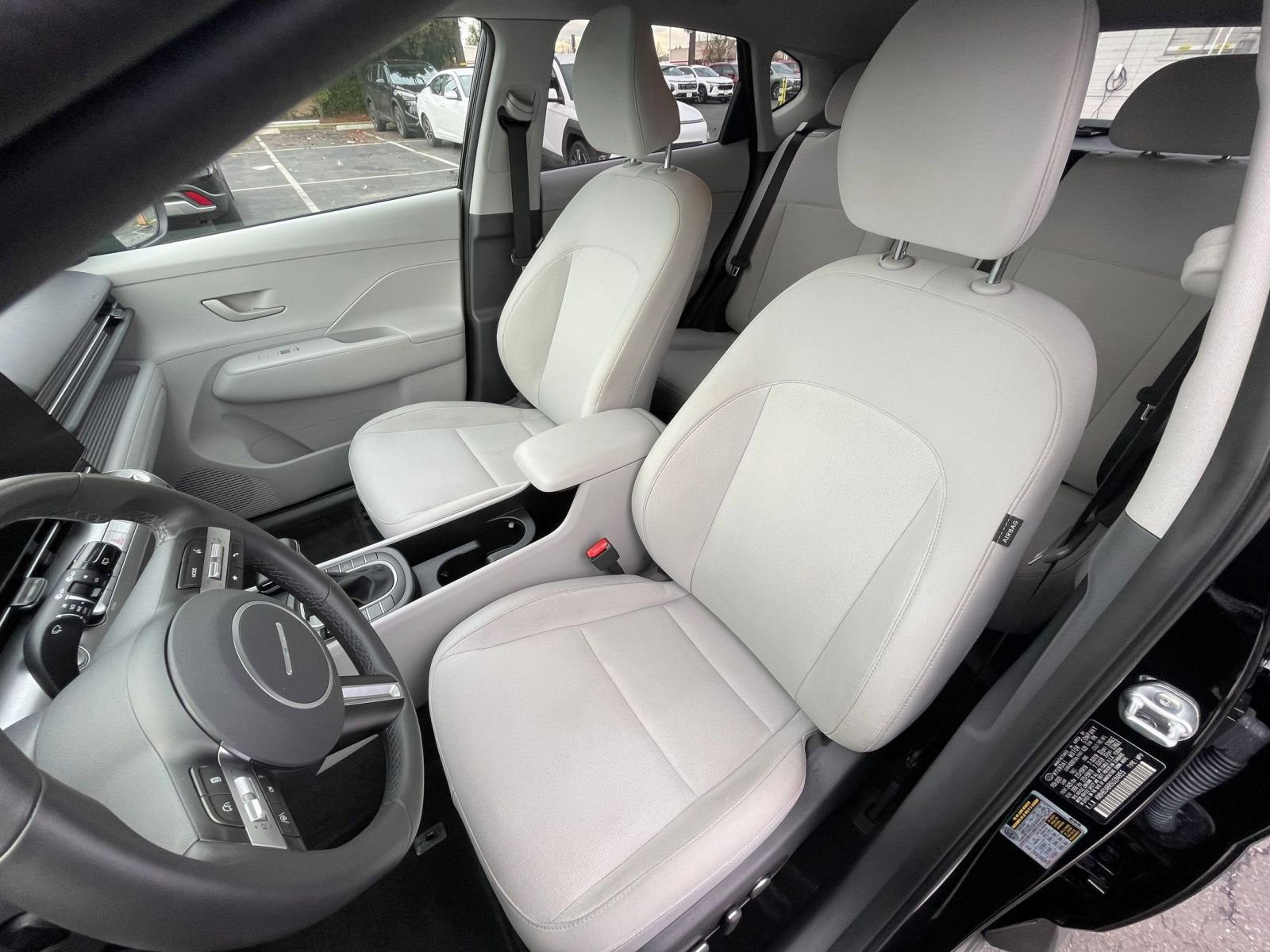 Used 2025 Hyundai Kona SEL image 36