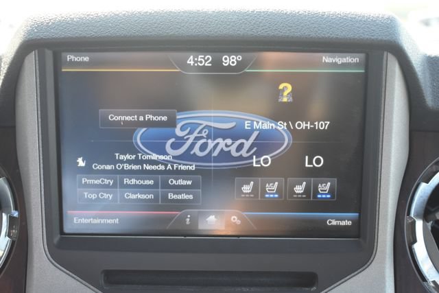 Used 2016 Ford F250 Lariat w/ Lariat Ultimate Package AWD/4WD image 31