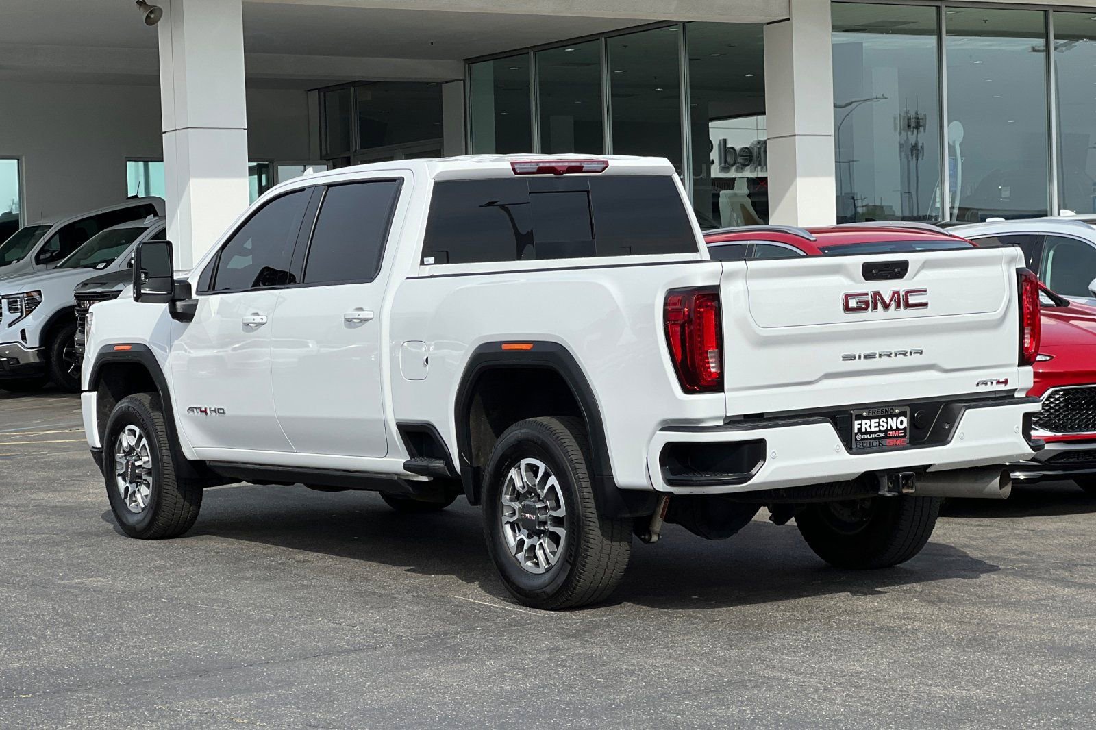 Used 2023 GMC Sierra 2500 AT4 w/ AT4 Preferred Package image 6