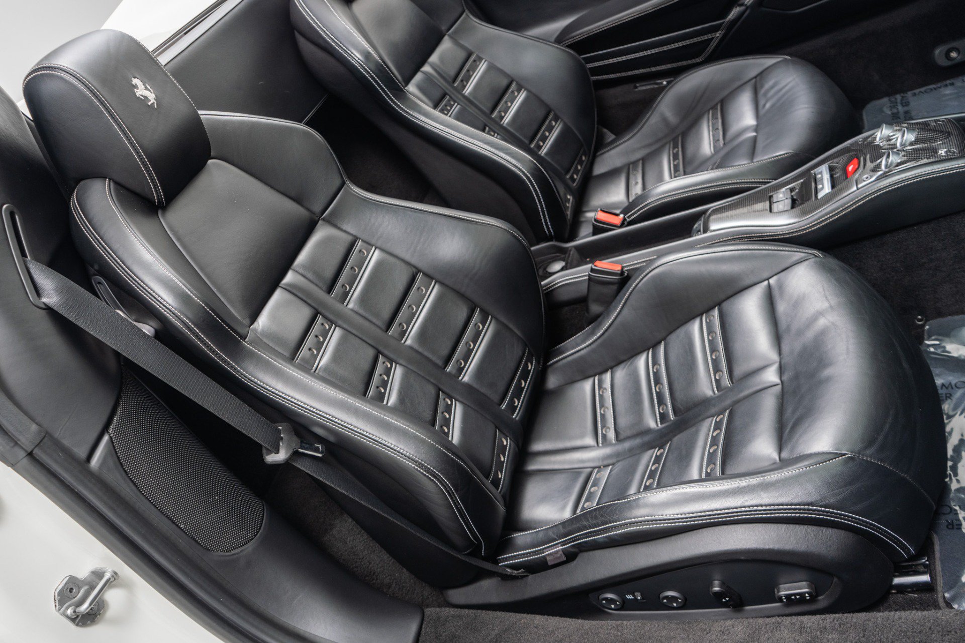 Used 2015 Ferrari 458 Spider RWD image 25