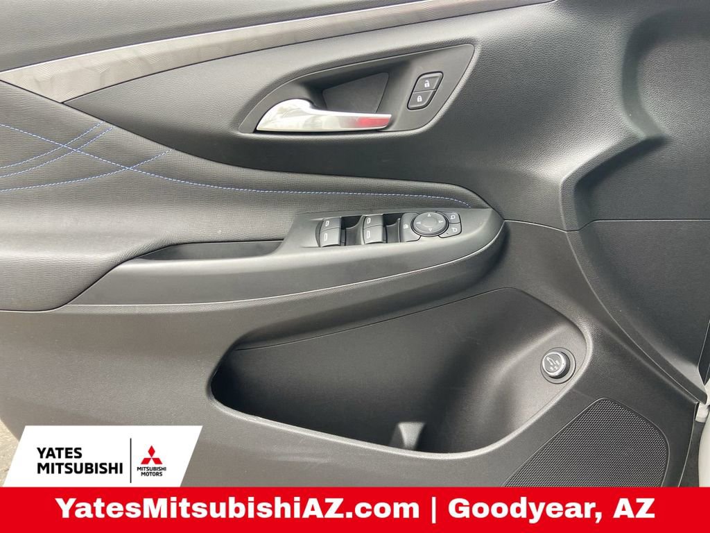 Used 2025 Buick Envista Sport Touring w/ Convenience I Package image 17