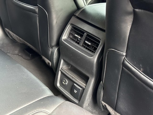 Used 2022 Ford Edge Titanium AWD/4WD image 20