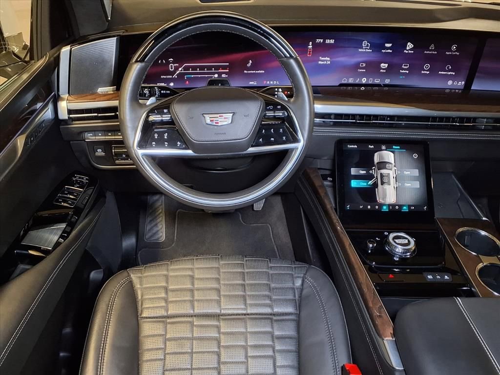 Certified 2025 Cadillac Escalade Sport Platinum AWD/4WD image 15