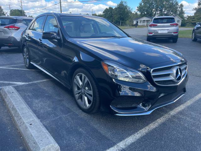 Used 2015 Mercedes-Benz E 350 Sedan image 4