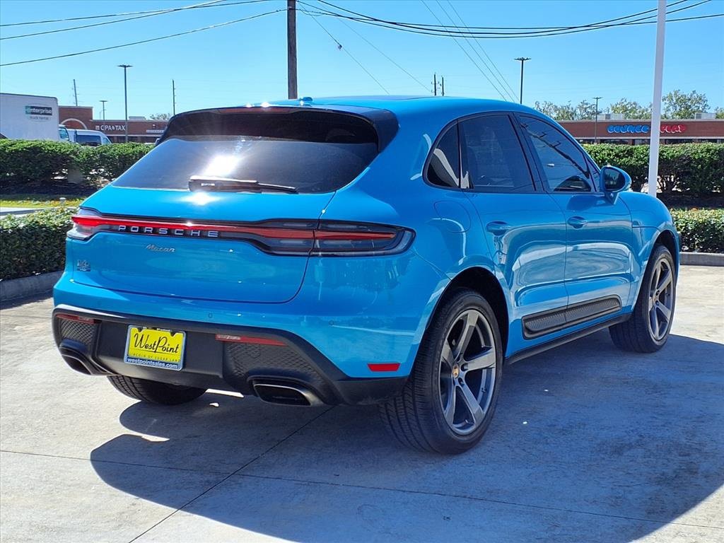 Used 2022 Porsche Macan image 2